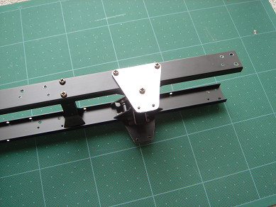 knight03.jpg(43993 byte)