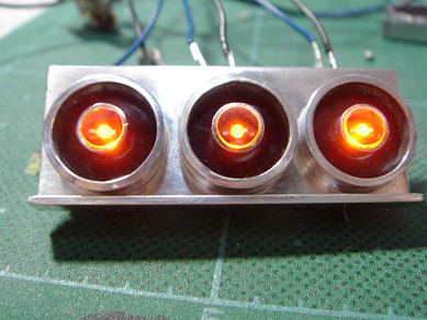 knight105.jpg(51475 byte)