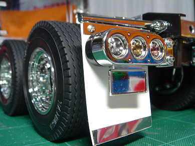 knight49.jpg(50266 byte)