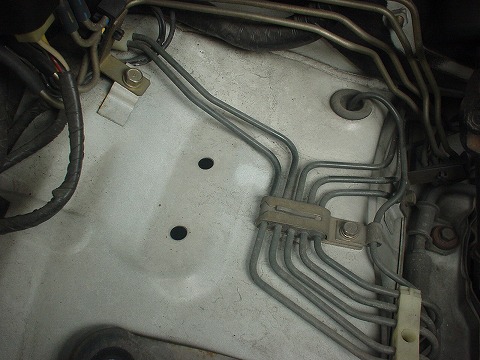 maint10-35.jpg(59723 byte)