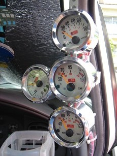 room6-02.jpg(30297 byte)