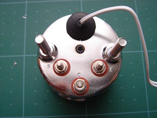 room6-05.jpg(21924 byte)